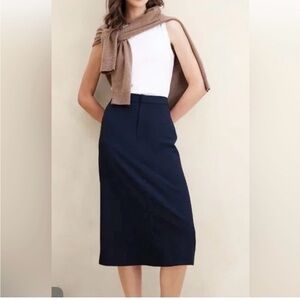 NEW Banana Republic Sculpted Midi  Navy Blue Midi Skirt SIZE 4